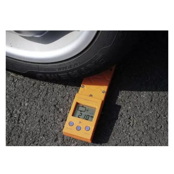 Fahrzeugwaage Für Wohnwagen Und Wohnmobil Reich Caravan Weight Control 1500 1 Fahrzeugwaage Für Wohnwagen Und Wohnmobil Reich Caravan Weight Control 1500