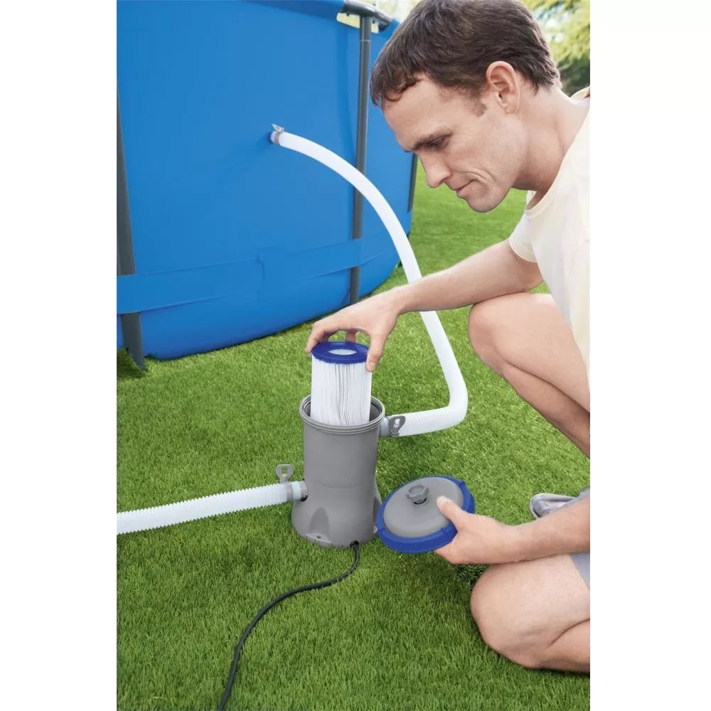 Pool-Filter Bestway Flowclear Filterpumpe 2.006 L/h 2 Pool-Filter Bestway Flowclear Filterpumpe 2.006 L/h – Bild 2